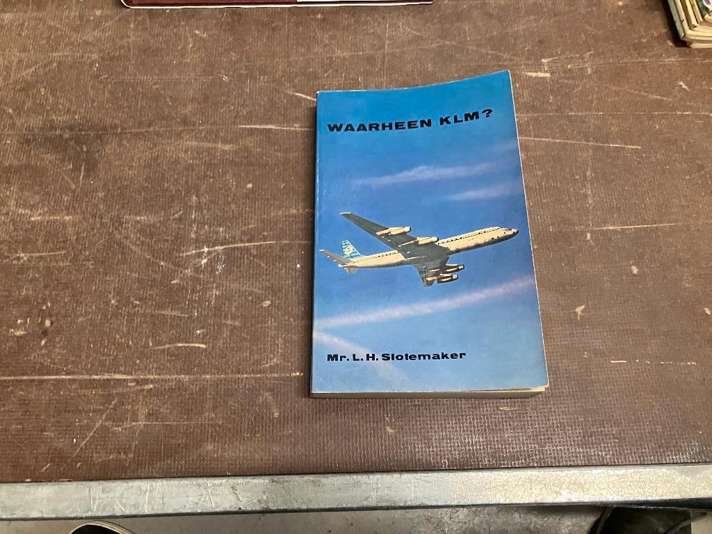 vliegtuig KLM luchtvaart Schiphol hub, Ophalen of Verzenden, Gelezen, Vliegtuig