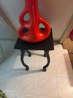 Zwart bijzettafeltje met gebogen poten, Ophalen, Minder dan 45 cm, Minder dan 55 cm, Gebruikt