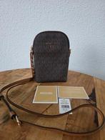 Michael Kors Jet Set telefoontasje bruin, Sieraden, Tassen en Uiterlijk, Tassen | Damestassen, Ophalen of Verzenden, Zo goed als nieuw