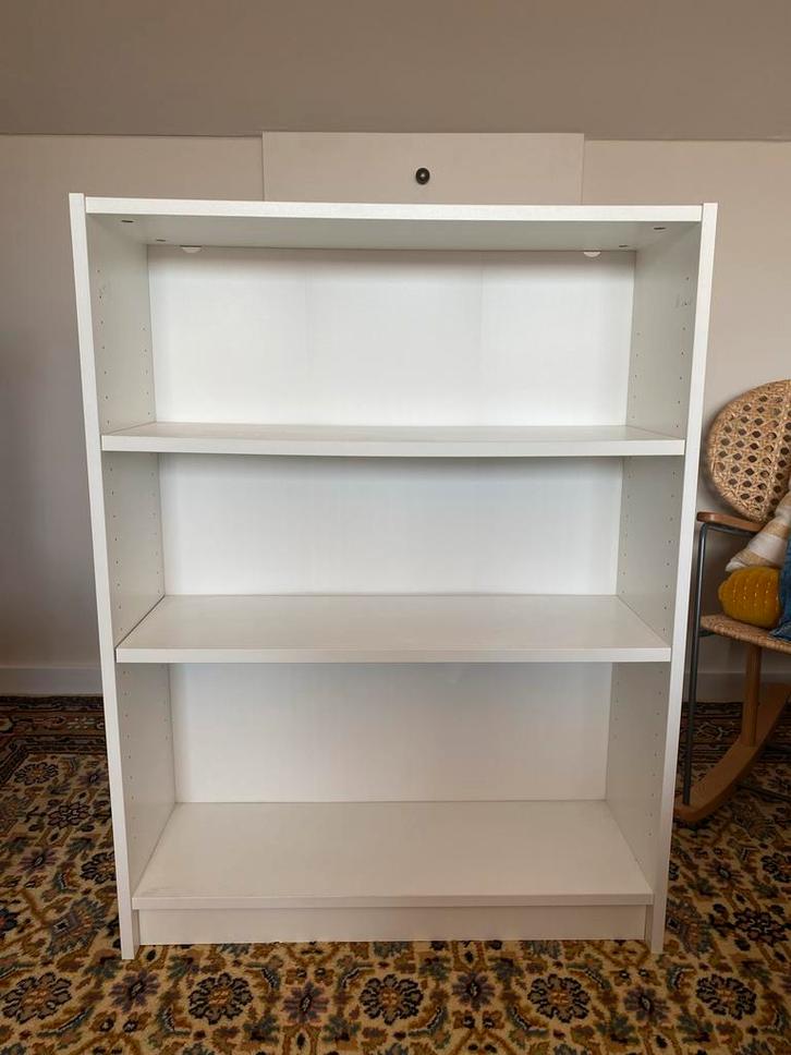 Ikea Billy Boekenkast Wit - Zo goed als nieuw, Huis en Inrichting, Kasten | Boekenkasten, Zo goed als nieuw, 50 tot 100 cm, 100 tot 150 cm