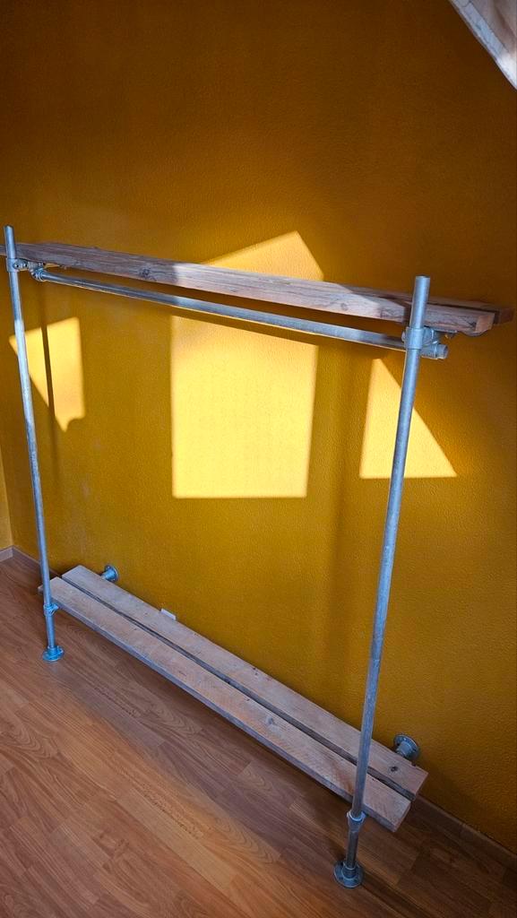 Kledingrek van steigerhout met industriële buizen - groot, Kleding | Dames, Kledingrekken, Zo goed als nieuw, Ophalen