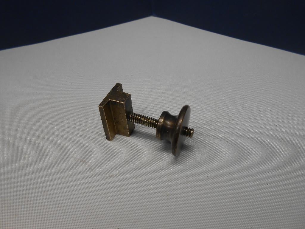 Schuifje met moer, messing of brons, Ophalen of Verzenden, Nieuw, Overige typen