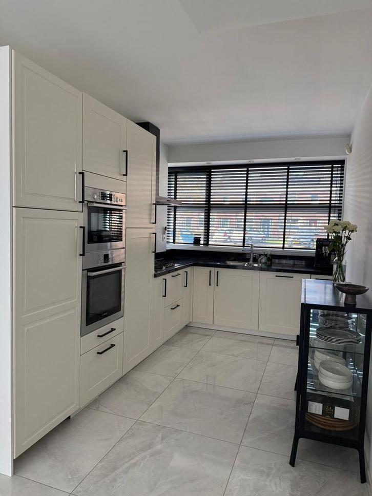 Keuken L vorm, Huis en Inrichting, Keuken | Complete keukens, Gebruikt, Hoekkeuken, Wit, Graniet of Steen, Ophalen