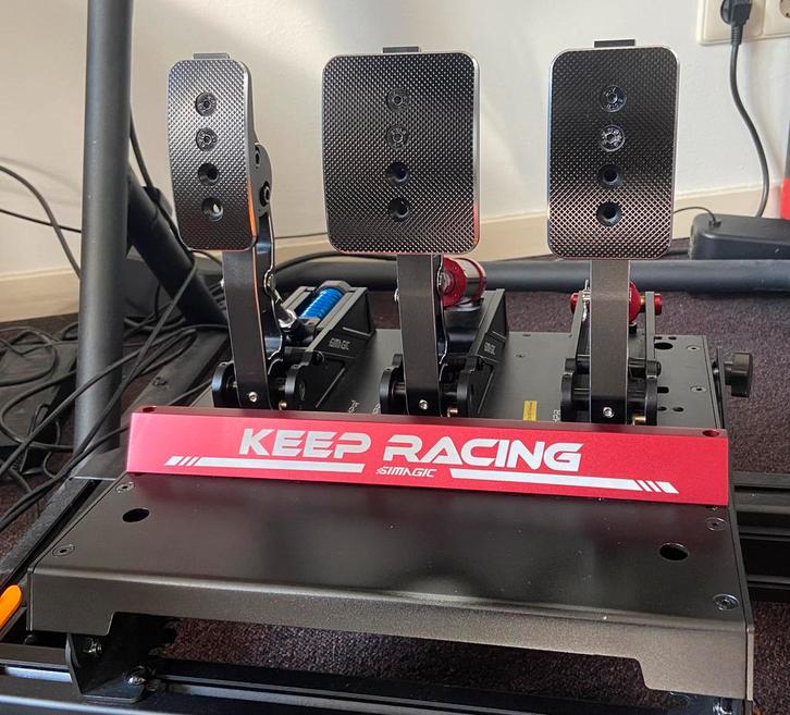 Simagic P1000 Loadcell Pedalen (High-end pedals), Spelcomputers en Games, Games | Overige, Zo goed als nieuw, Racen en Vliegen