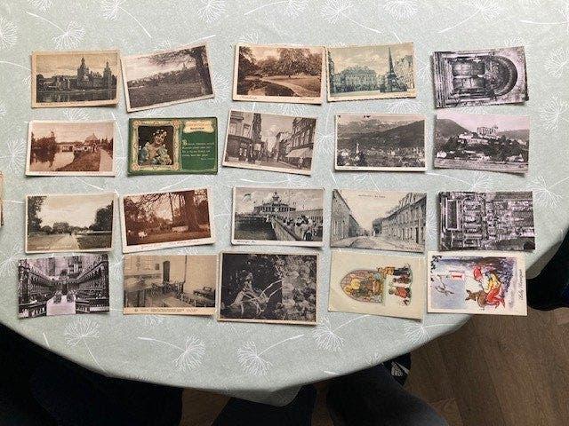 49 ansichtkaarten naar een adres verstuurd, Verzenden, Voor 1920, Zuid-Holland