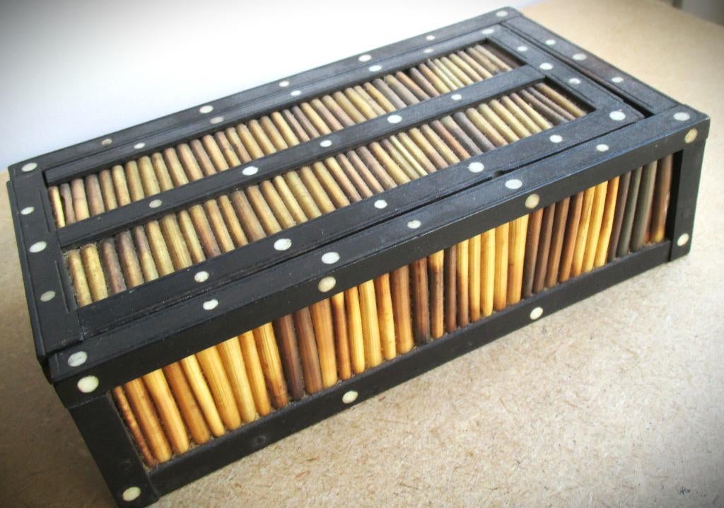 Kistje Stekelvarken stekel box met schuifdeksel~Sieradendoos, Minder dan 50 cm, Gebruikt, Minder dan 50 cm, Ophalen of Verzenden