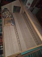 Speelgoed boederij met koeien en rekjes, Ophalen, Zo goed als nieuw