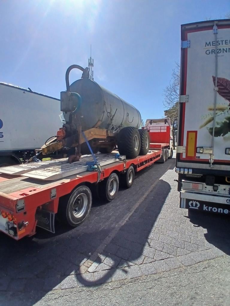 Veenhuis mest/watertank 8,5 m³, Zakelijke goederen, Agrarisch | Werktuigen, Ophalen of Verzenden, Akkerbouw, Gewasbescherming en Bemesting