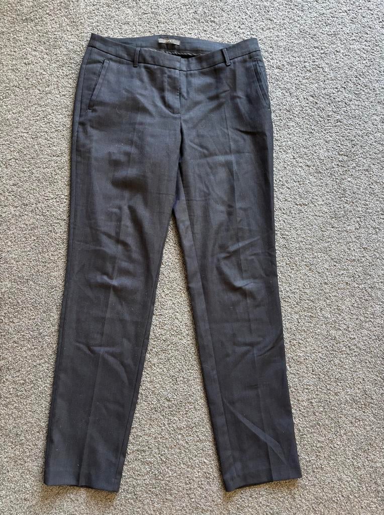 Mooie donker blauwe esprit broek maat 42, Kleding | Dames, Spijkerbroeken en Jeans, Ophalen of Verzenden, Zo goed als nieuw, Blauw