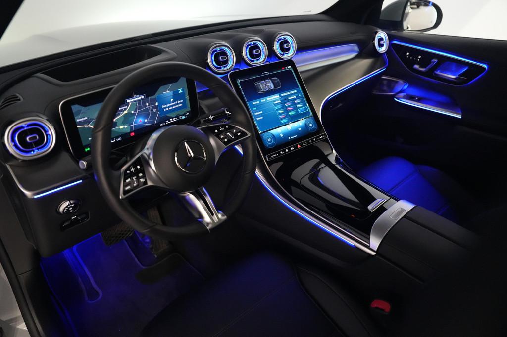 Mercedes-Benz GLC 300e 4MATIC Premium+ ✅ AMG ✅ KOELING, Automaat, 12 maanden, Gebruikt, Leder