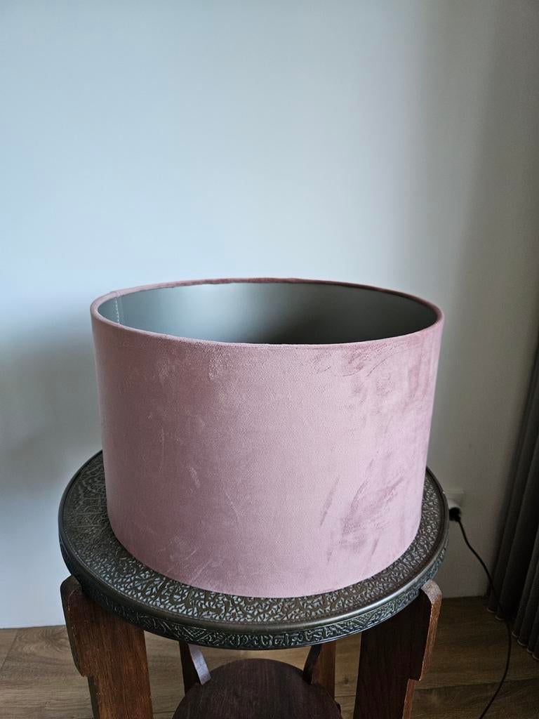 Velours roze lampenkap 40cm, Huis en Inrichting, Lampen | Lampenkappen, Ophalen of Verzenden