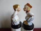 vintage kussende boeren beeldjes; met goud accent, porselein, Verzenden