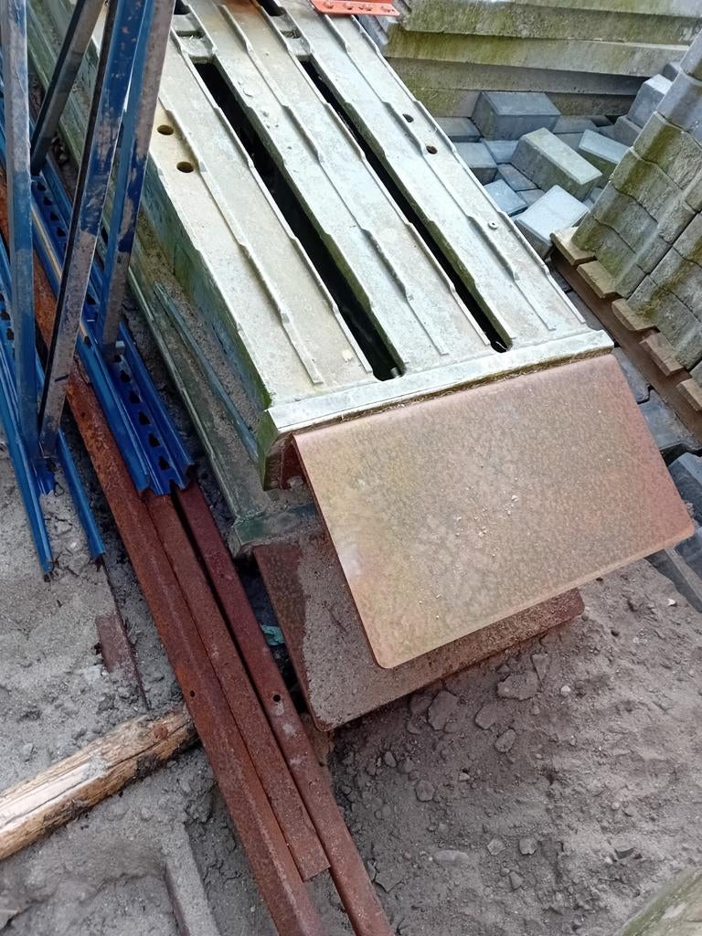 Zware rijplaten aluminium 5m, Doe-het-zelf en Verbouw, Metalen, Ophalen, Zo goed als nieuw, Aluminium