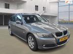 BMW 3-serie Touring 318i Business Line NAVI PSENSOR CRUISE 2, Auto's, BMW, Achterwielaandrijving, Origineel Nederlands, Handgeschakeld