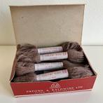 Borduurwol Patons Beehive, kleur 1816, originele doos, Hobby en Vrije tijd, Borduren en Borduurmachines, Ophalen of Verzenden