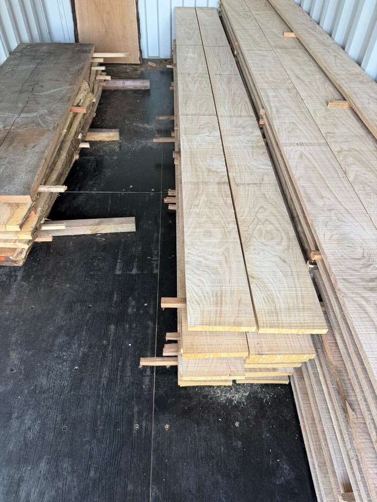 18 eiken planken 360x20x2,5 cm voor 540 euro