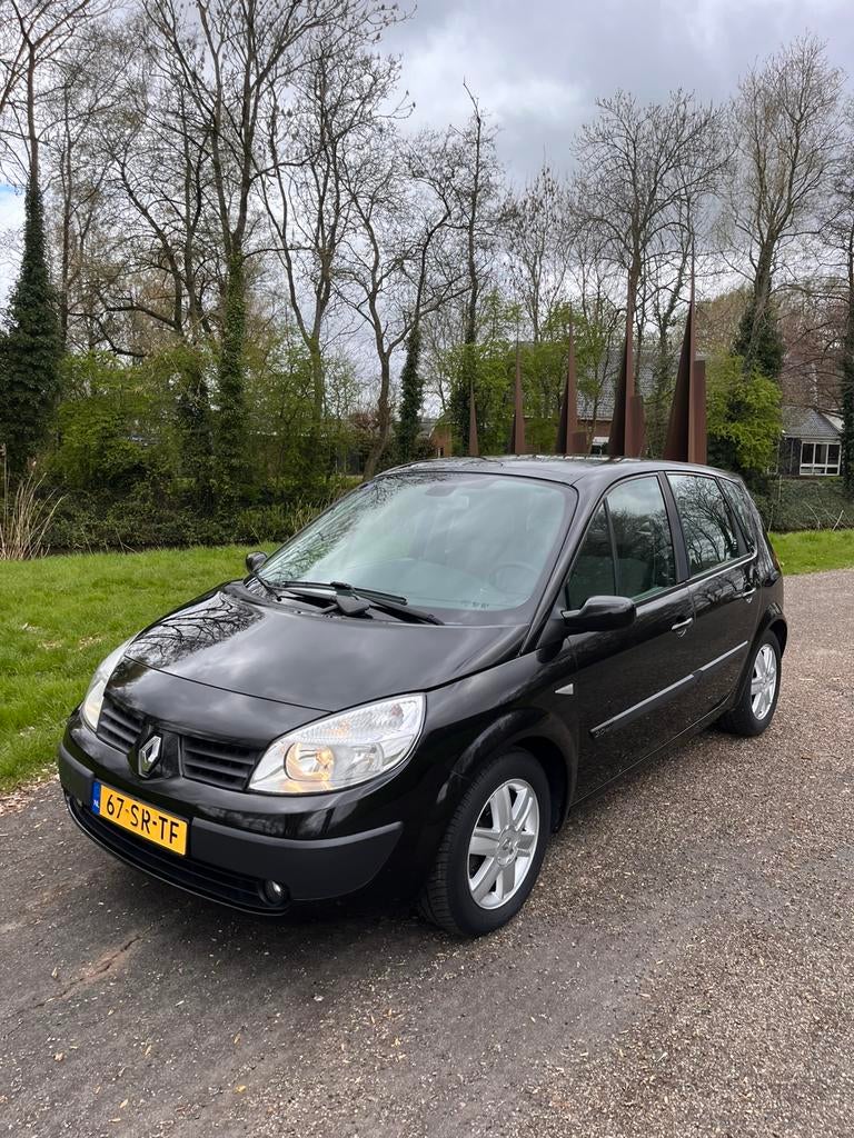 Renault Scénic 2.0 16V 99KW AUT Euro4 2006 Zwart, Auto's, Renault, 1998 cc, 1250 kg, 4 cilinders, Zwart