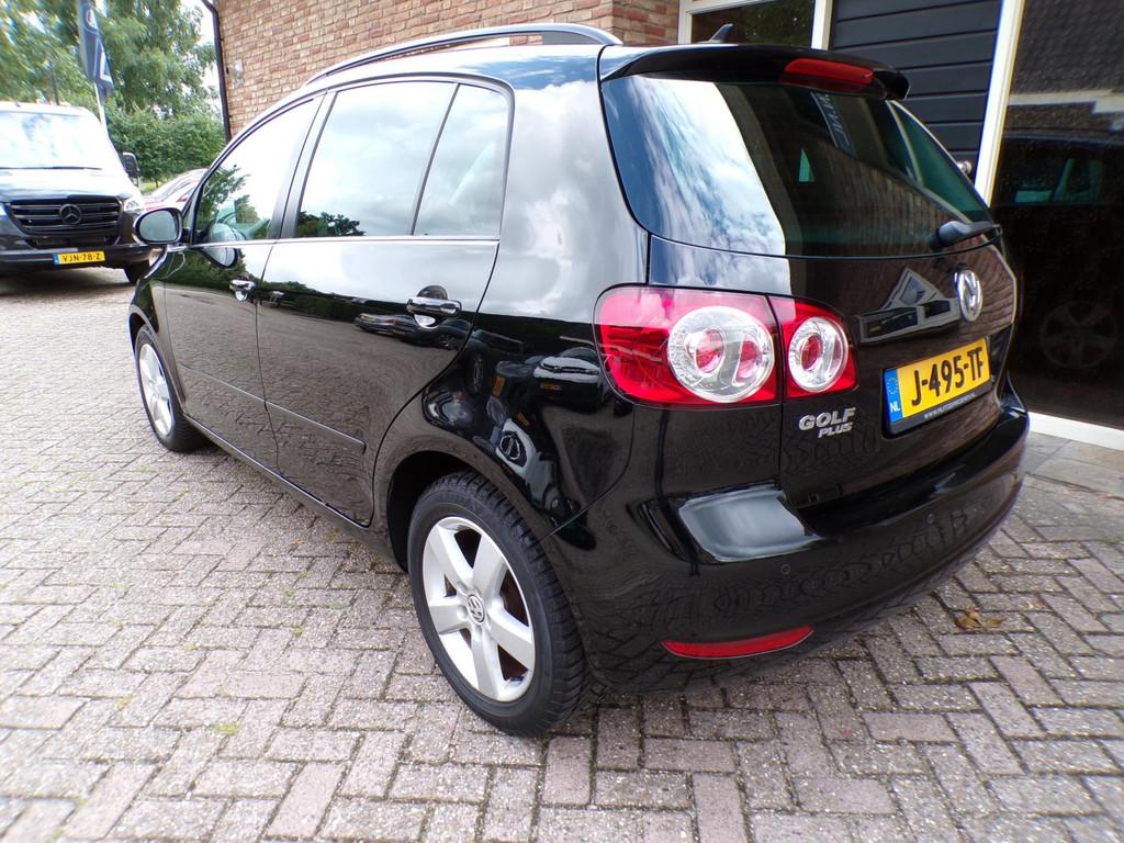 Volkswagen Golf Plus 1.4 Easyline Airco / Navi / Stoelverwar, Euro 5, Gebruikt, Zwart, 4 cilinders