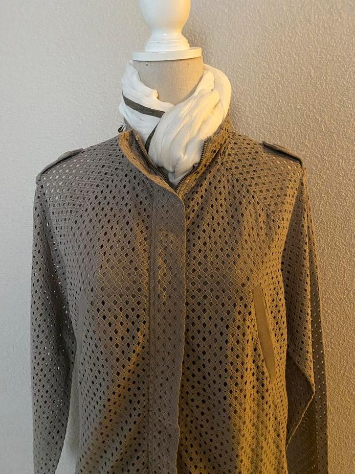 Transfer zomerjas Maat 40 Kleur Taupe NIEUW, Kleding | Dames, Jassen | Zomer, Nieuw, Maat 38/40 (M), Overige kleuren, Ophalen of Verzenden
