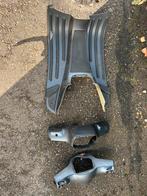 Vespa s onderdelen Quattro blok uitlaat kappen set, Motoren, Ophalen, Gebruikt