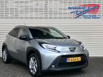 Toyota Aygo X 1.0 VVT-i S-CVT Automaat First Edition Rijklaa, Stof, Gebruikt, 4 stoelen, Origineel Nederlands