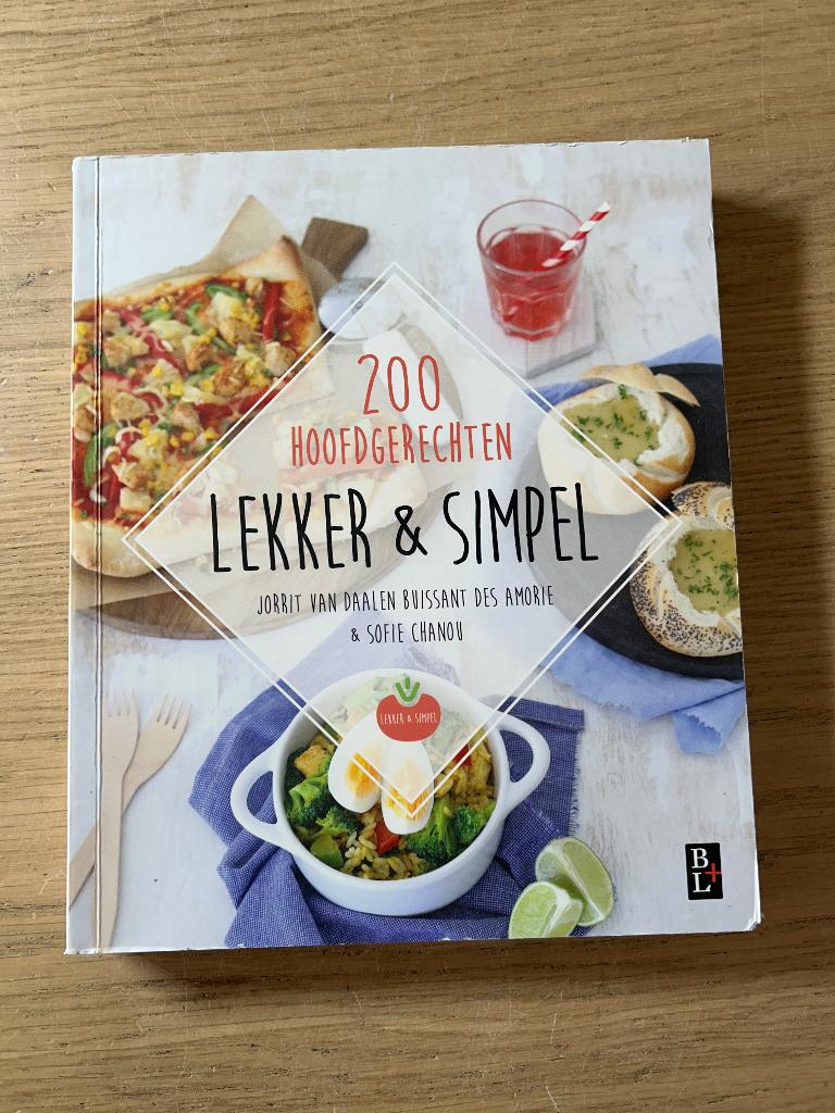 Lekker & Simpel 200 Hoofdgerechten, Boeken, Ophalen of Verzenden, Zo goed als nieuw, Hoofdgerechten