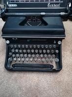 Antieke schrijfmachine zwart, Ophalen