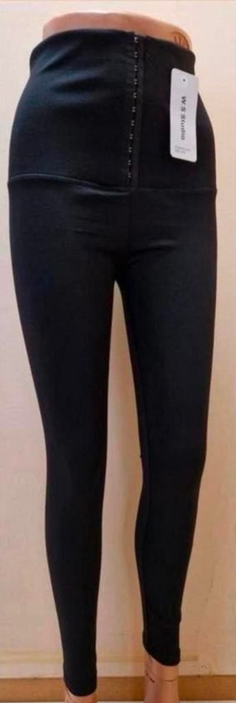 Partij Corrigerende broeken 23 stuks € 1,25 p.st., Kleding | Dames, Leggings, Maillots en Panty's, Legging, ., Zwart, Nieuw