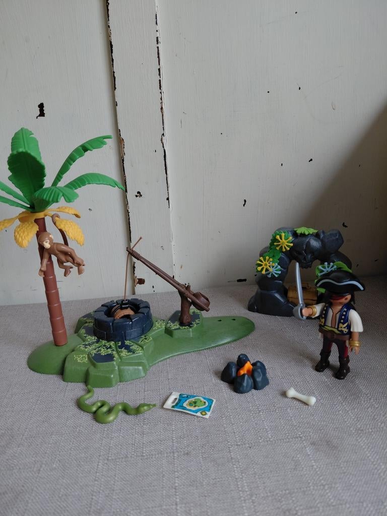 Playmobil Piraten Eiland met Accessoires Pirates, Ophalen, Zo goed als nieuw, Complete set