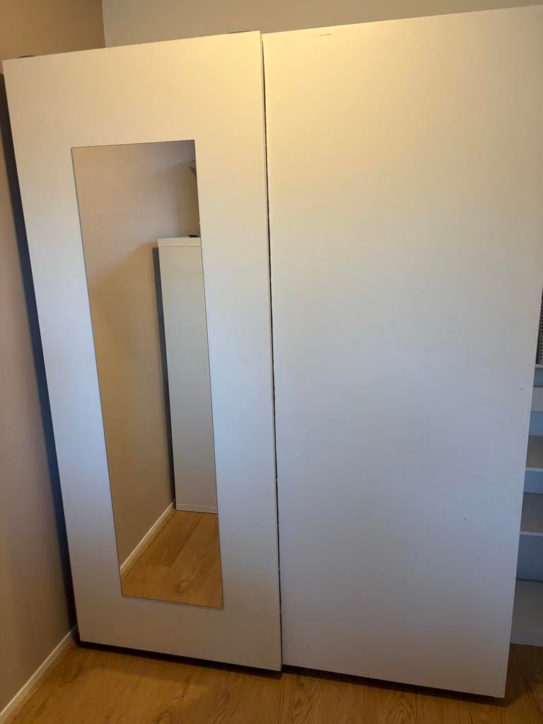 Witte IKEA Pax Kast met Spiegeldeur, Huis en Inrichting, Kasten | Kledingkasten, Ophalen, Overige materialen, 200 cm of meer, 50 tot 100 cm