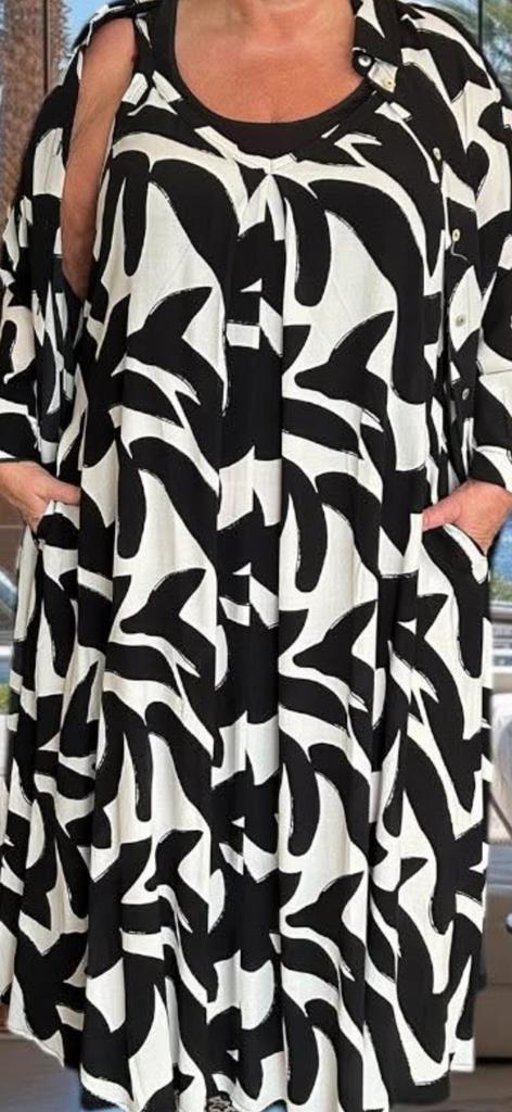 Yoek White Label , 2- delig 50/52, Ophalen of Verzenden, Zo goed als nieuw, Wit, Blouse of Tuniek