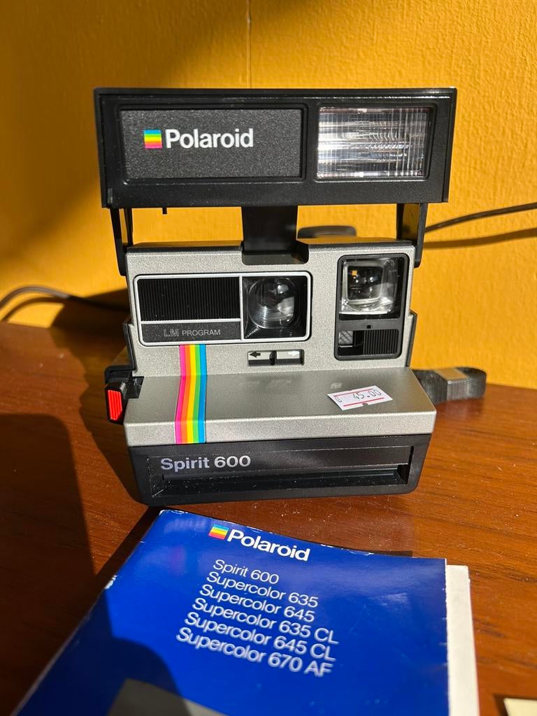 Vintage polaroid spirit 600 camera, Audio, Tv en Foto, Fotocamera's Analoog, ?, Zo goed als nieuw, Polaroid, ?