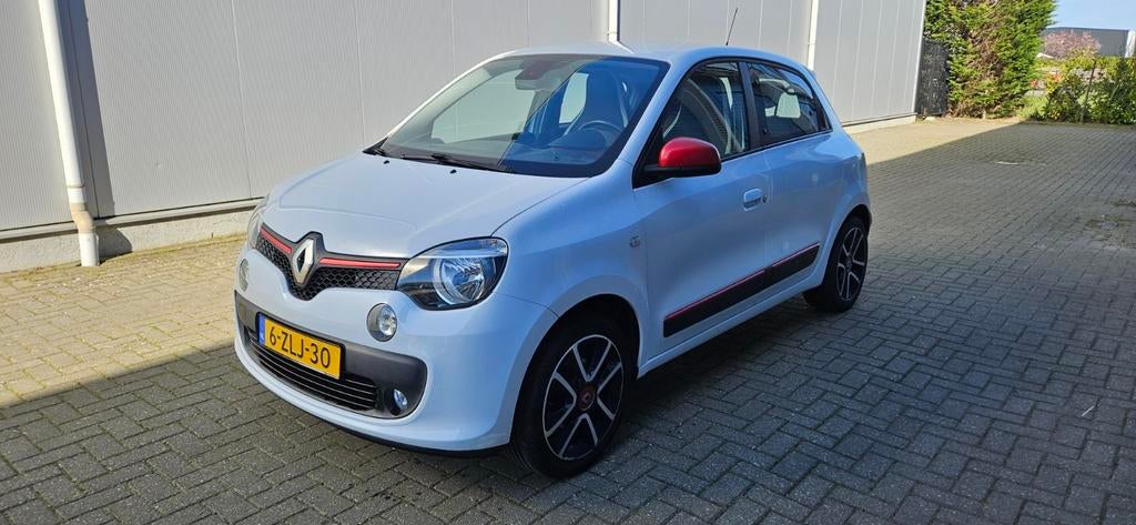 Renault Twingo 0.9 TCE 90 (twingo Iii) 2015 Wit Navi Camera, Auto's, Renault, 898 cc, 918 kg, 4 stoelen, Leder en Stof