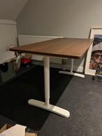 Bureau IKEA 140 x 70 cm (hoogte verstelbaar), Ophalen of Verzenden, In hoogte verstelbaar, Gebruikt, Bureau