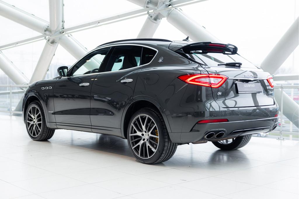Maserati Levante 3.0 V6 AWD GranSport | Verde Ossido | Drive, Auto's, Maserati, Euro 6, 138 €/maand, 2084 kg, Leder