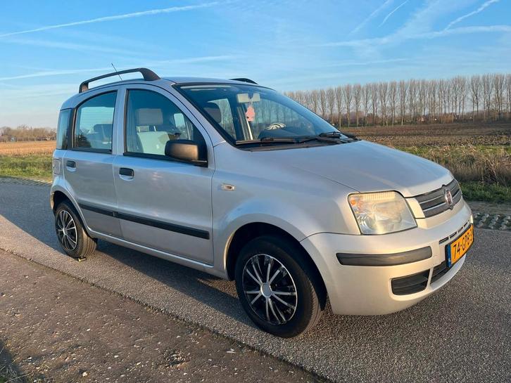 Fiat Panda 1.2 44KW 60PK 2008 Grijs AIRCO, Auto's, Fiat, Particulier, Panda, Airconditioning, Elektrische ramen, Radio, Benzine