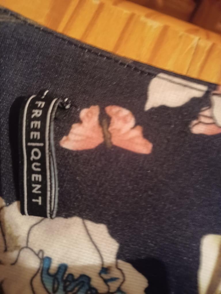 Damesjurk merk free quent maat M., Maat 38/40 (M), Overige typen, Zwart, Ophalen of Verzenden