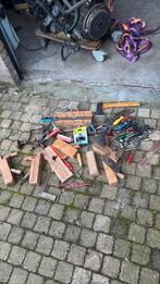 Gereedschap, Ophalen