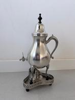 Antieke verzilverde theeketel met brander, Ophalen of Verzenden