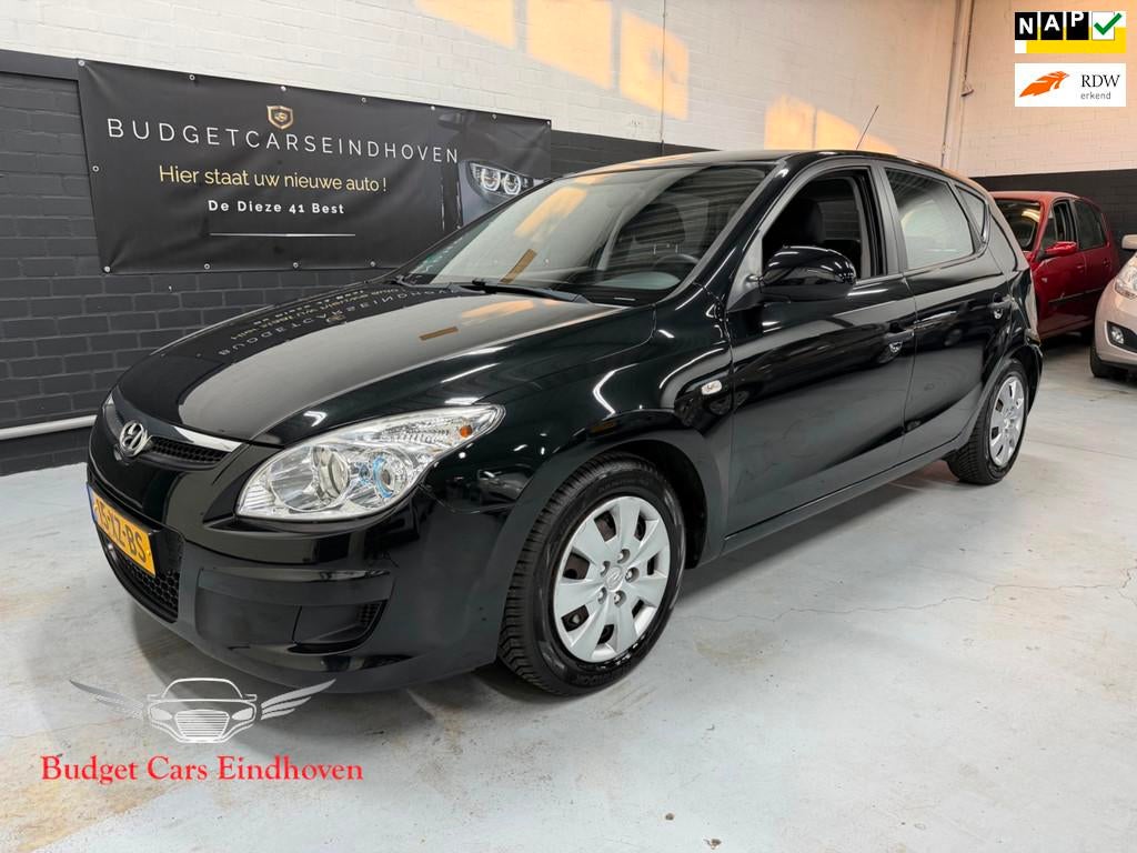 Hyundai I30 1.4i Active Cool Nap/Airco/5Drs/APK 05-2027!, Auto's, Hyundai, Bedrijf, Te koop, i30, ABS, Airbags, Airconditioning