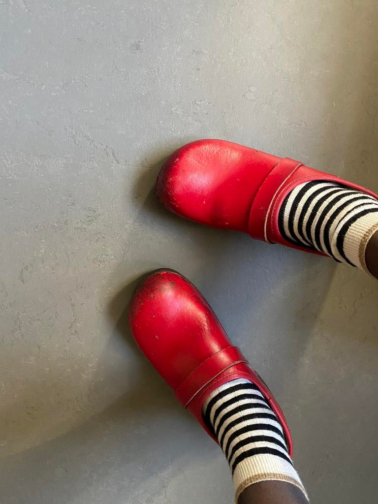 Vitage rode klompschoenen, Ophalen of Verzenden, Zo goed als nieuw, Rood