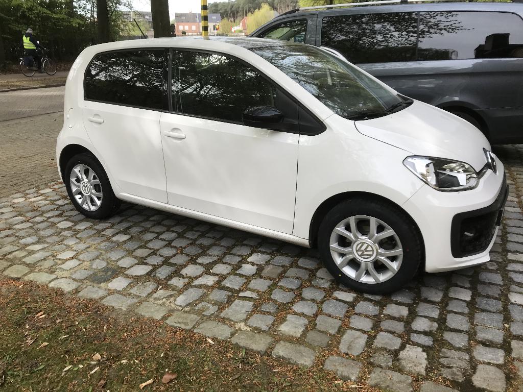 vw up, Voorwielaandrijving, 60 pk, Wit, Handgeschakeld