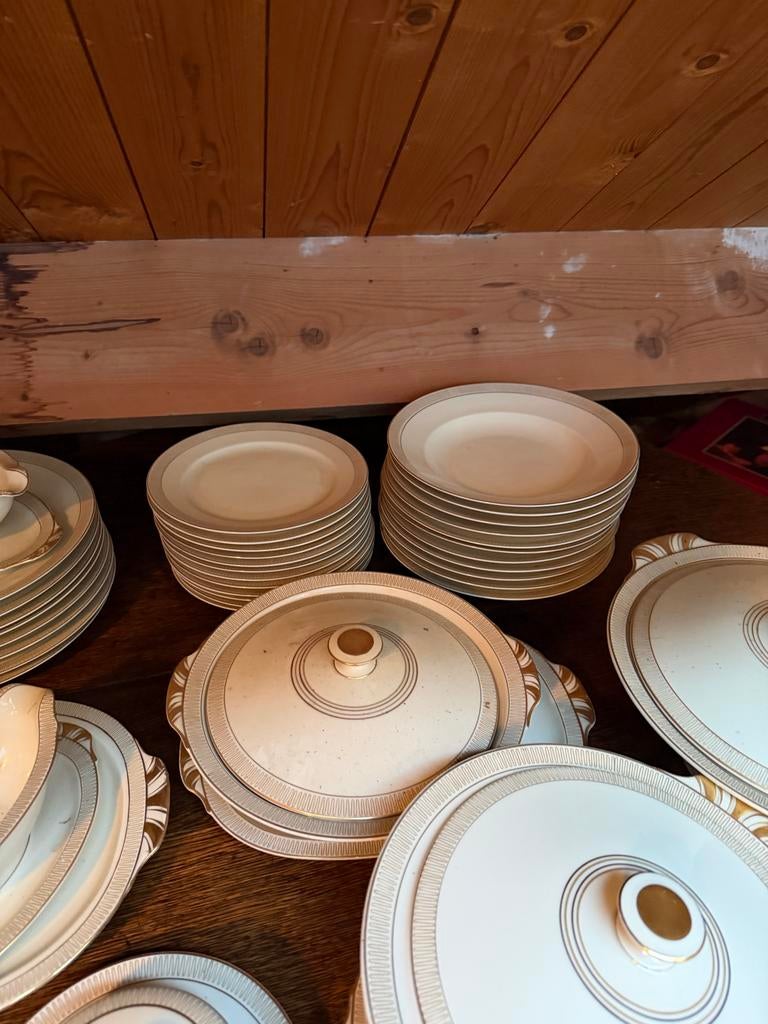 Prachtig Antiek Servies - Crèmekleurig met Gouden Rand, Ophalen