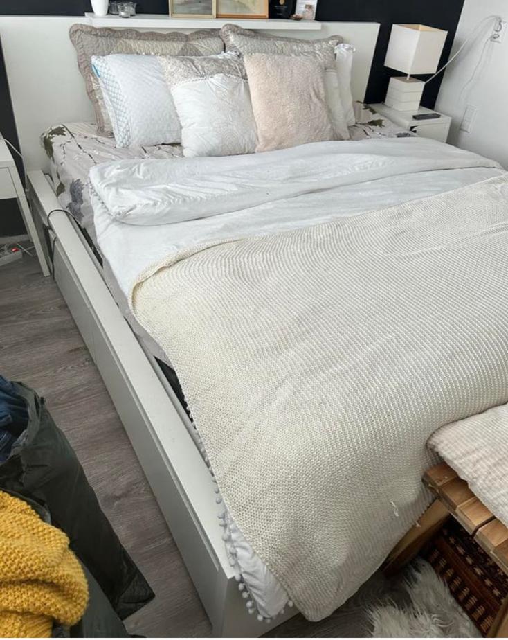 Tweepersoonsbed met opbergruimte en verstelbare lattenbodem, Huis en Inrichting, Ophalen, Wit, Tweepersoons, 180 cm