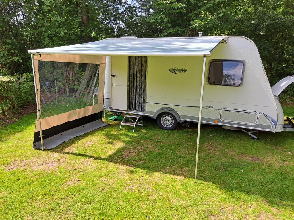 Zakluifel caravan thule 3.25 m, Ophalen