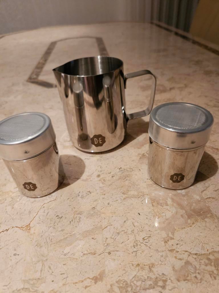 Douwe egberts melkkan en 2 poeder blikken, Ophalen of Verzenden, Overige stijlen, Overige typen