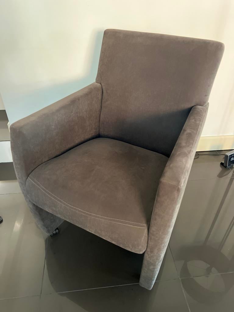 Stoel op zwenkwielen grijs soort veloursstof, Twee, Ophalen of Verzenden, Zo goed als nieuw, Stof