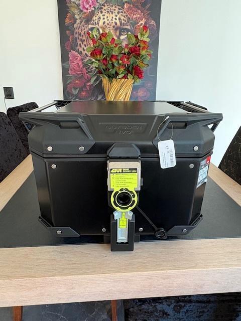 Givi Outback Evo Topkoffer Tracer 900 GT Nieuw, Motoren, Onderdelen | Yamaha, Nieuw, Ophalen