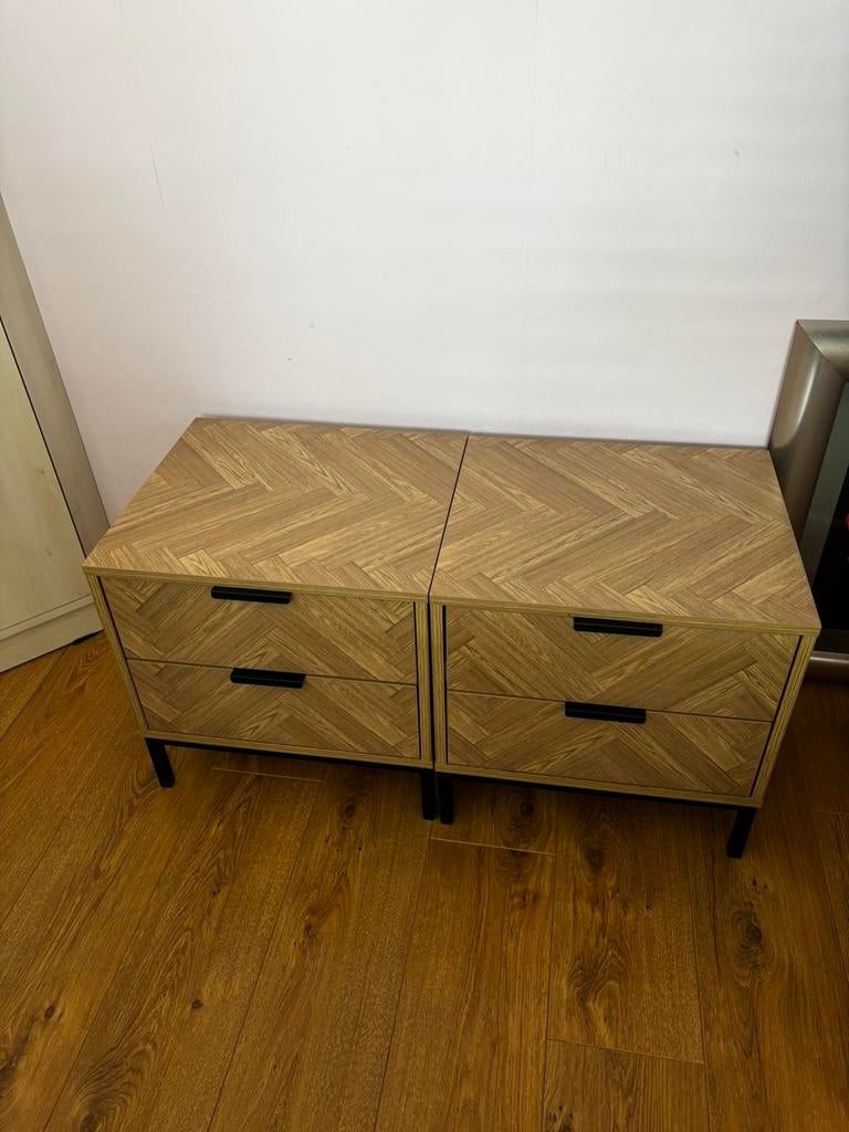 Mooie nachtkastjes 2 stuks, Huis en Inrichting, Kasten | Ladekasten, Ophalen, Minder dan 50 cm, 1 of 2 laden, Zo goed als nieuw