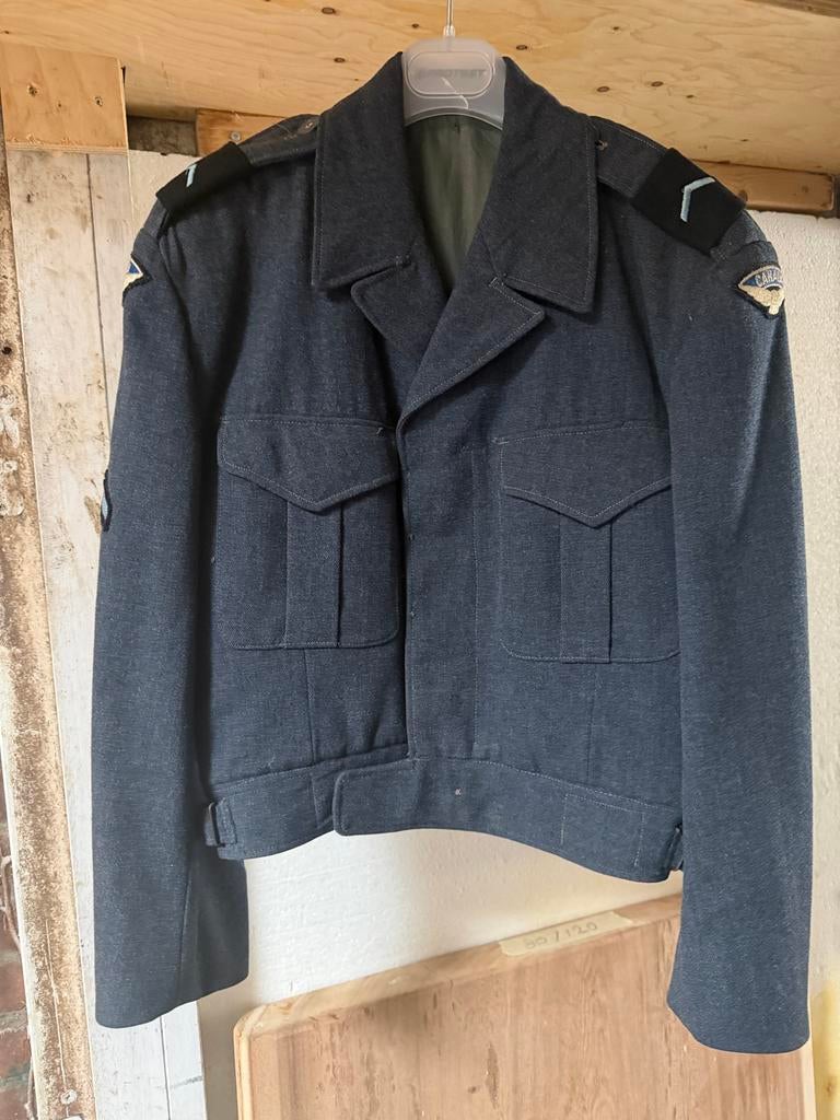 Vintage Koninklijke Luchtmacht Jas Jaren '70 - Top Staat, Ophalen of Verzenden, Luchtmacht, Overige gebieden, Kleding of Schoenen